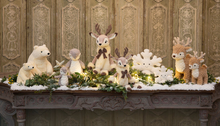 Your First Look at Christmas 2022