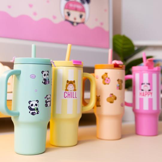 Lolli Riot Penfection To Go Cup with Straw - Happy