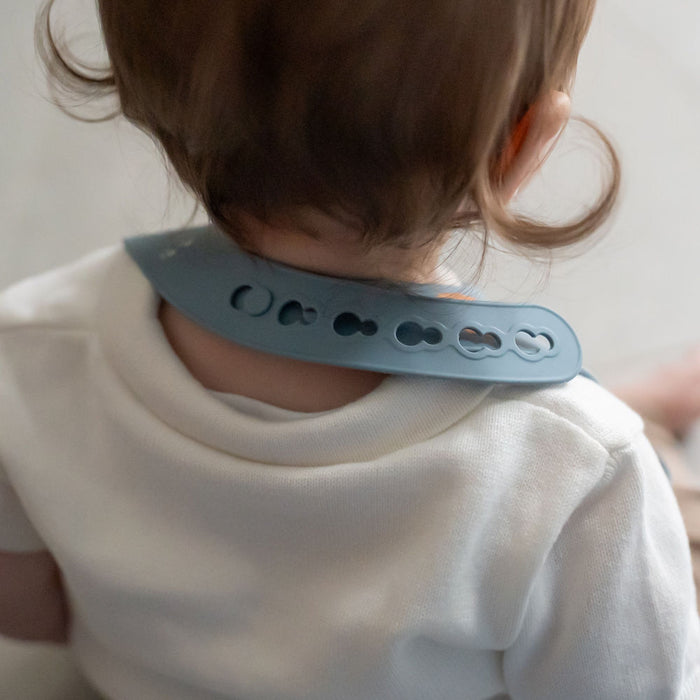 Ziggle Catch It Silicone Bib Cockapoo