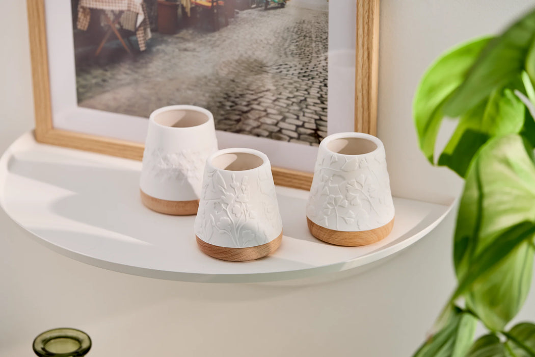 Räder Embossed Hearts Tealight Holder