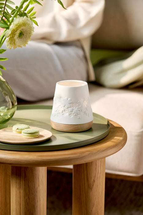 Räder Embossed Shamrocks Tealight Holder