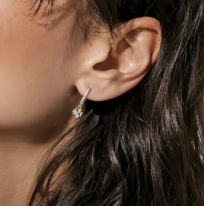 Nomination Petit Sparkle Four Leaf Clover With White Stone Silver Hoop Earrings