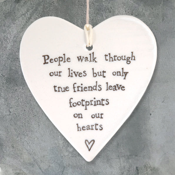 East of India Porcelain Round Hanging Heart - People Walk