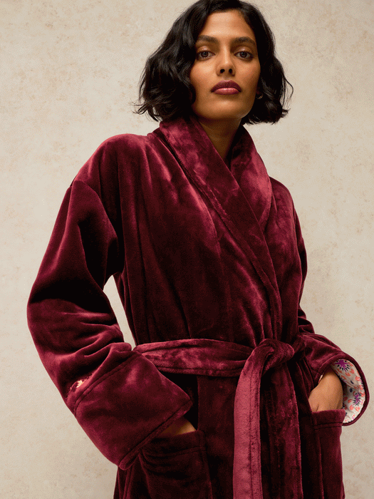 White Stuff Women's Clover Cosy Dressing Gown In Dark Plum