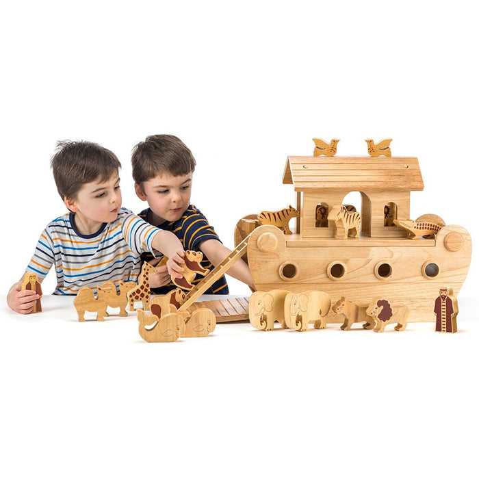 Lanka Kade Deluxe Noah's ark with natural characters