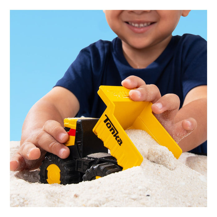 Tonka Steel Classics Titans Dump Truck