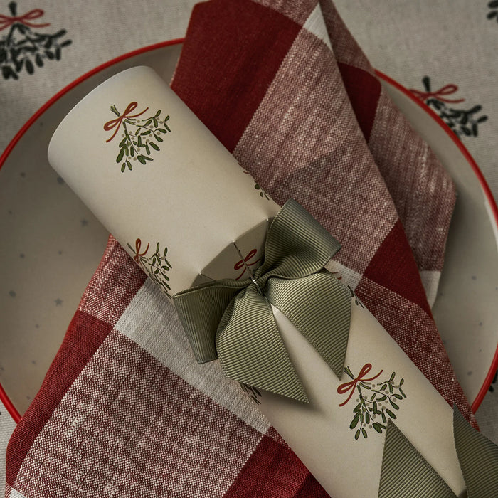 Sophie Allport Mistletoe Christmas Crackers (Set of 6)