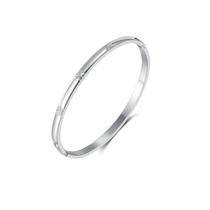 White Leaf Engraved Star Bangle In Silver