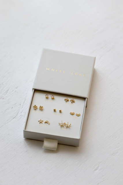 White Leaf 7 Day Box Set Earrings 18kt Gold Plate
