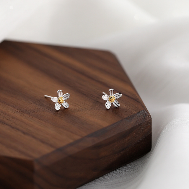 White Leaf Daisy Earrings Sterling Silver