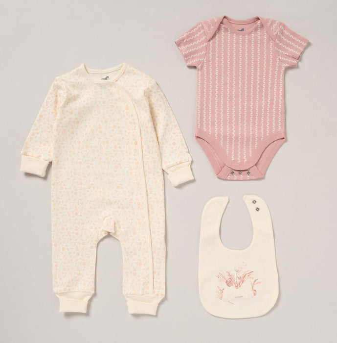 Rock a Bye Boutique Flowers 3 piece layette set