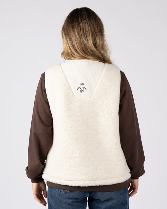 Saltrock Women's Zoe Gilet In Cream