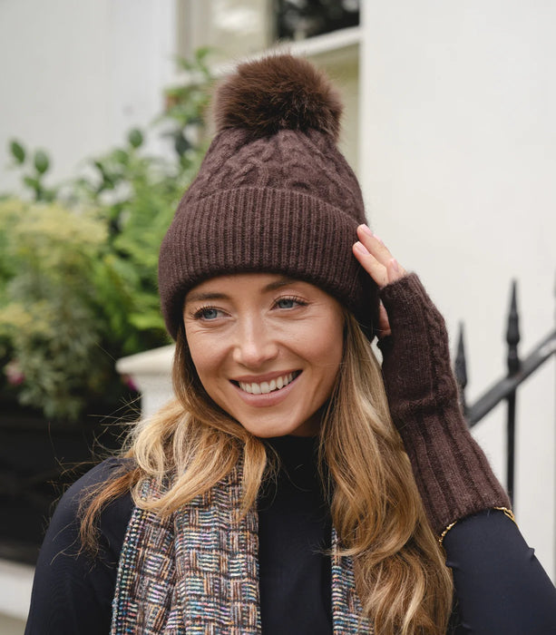 Park Lane Bobble Hat In Chocolate