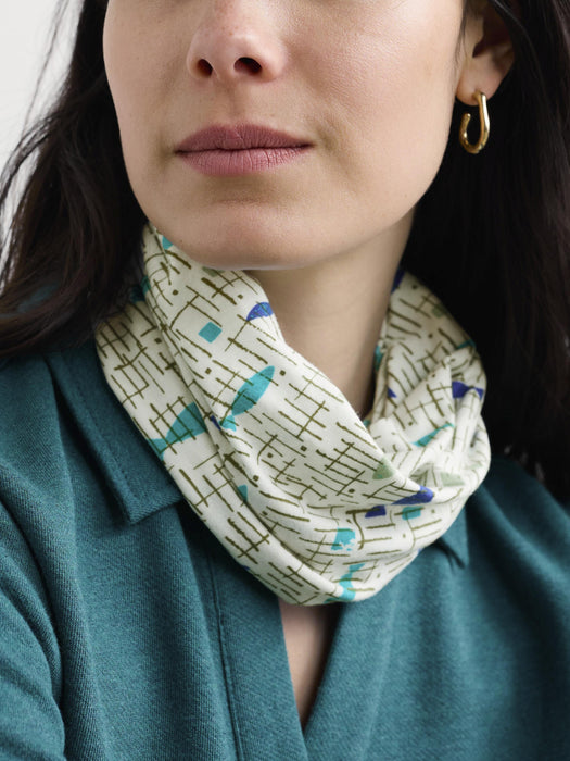 Seasalt Women's Organic Cotton Handyband In 50s Fish Chalk