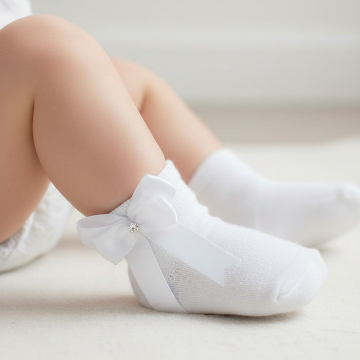 Elizabeth Anne White Bow And Diamante Socks