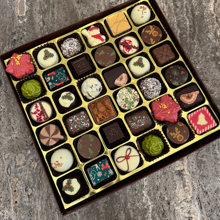 Maple Christmas Belgian Chocolate Selection Box
