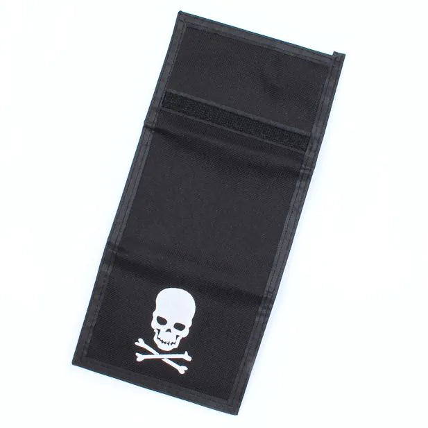 Molly & Rose Skull And Crossbones Wallet 12x9cm