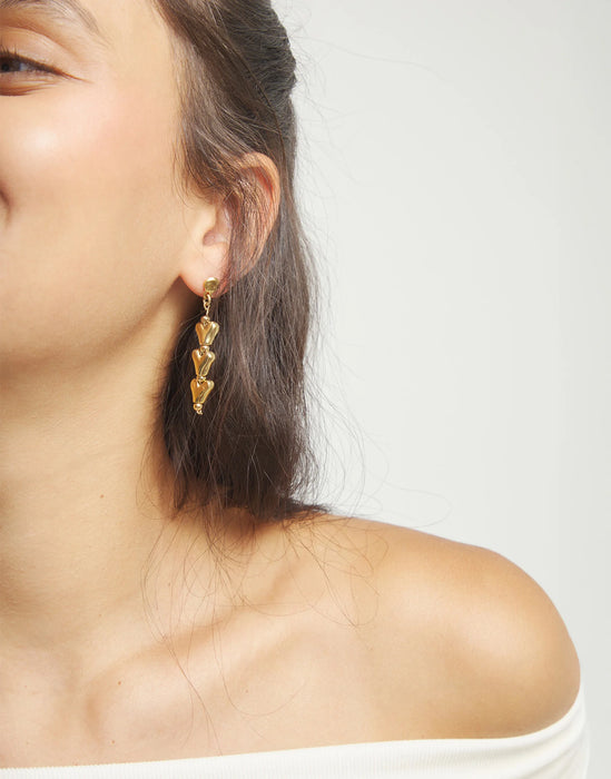 UNOde50 Gold Drop Earrings with Chained Hearts