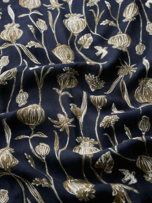 Seasalt Women's Pentillie Scarf In Lino Seedpods Maritime