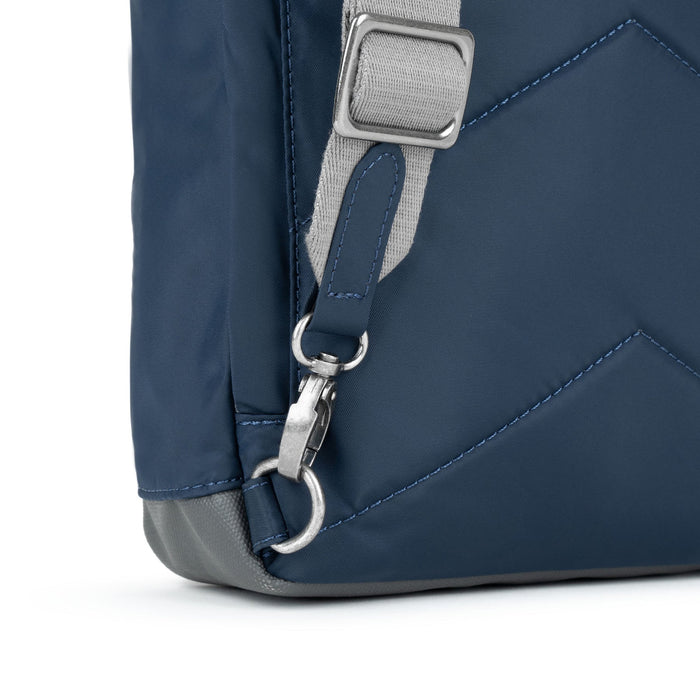 ROKA Willesden M Midnight Recycled Nylon Bag XL