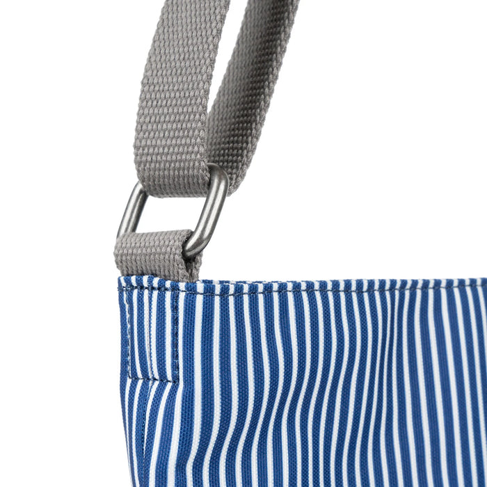 ROKA Kennington B Red/Blue Hickory Recycled Nylon Medium Bag