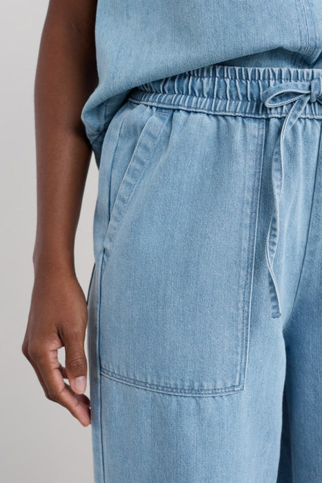 Seasalt Women's Sholl Joggers In Light Wash