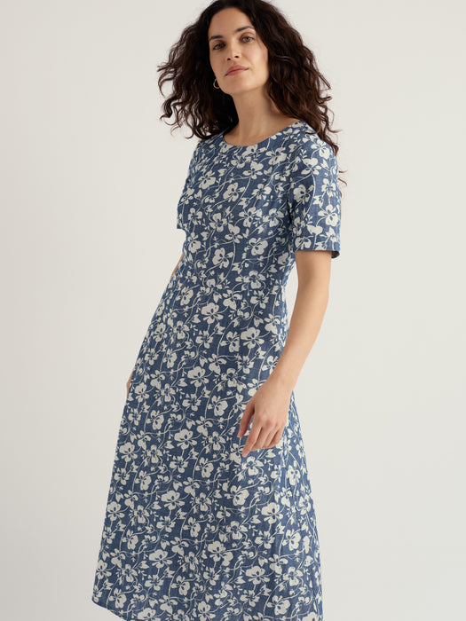Seasalt Women's Fox Path Printed Chambray Dress In Mallow Vine Indigo