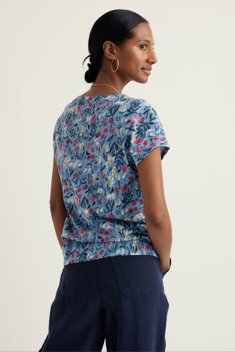 Seasalt Women's Studio Glass V-neck Jersey Top In Spring Stems Seascape Mix