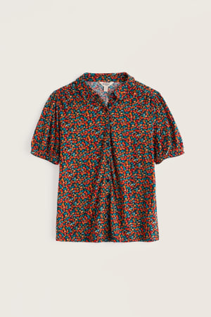 Seasalt Women's Embrace Short Sleeve Shirt In Tomato Blooms Maritime