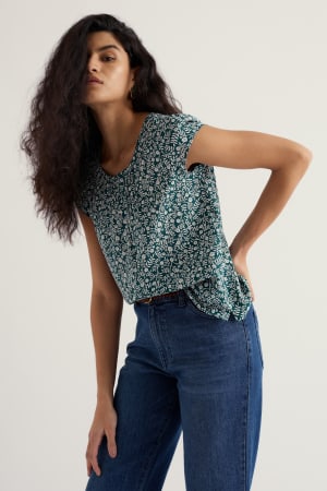 Seasalt Women's Garden Gate Cotton Top In Folky Marigolds Dark Wreckage