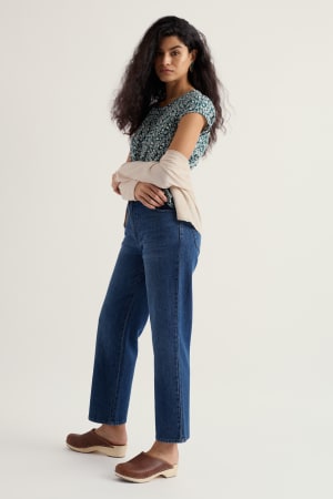 Seasalt Women's Garden Gate Cotton Top In Folky Marigolds Dark Wreckage