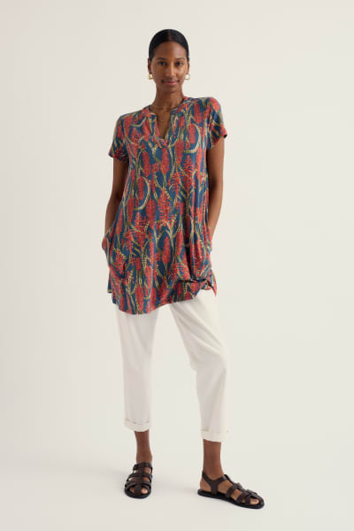 Seasalt Women's Wreathe Short Sleeve Jersey Tunic In Red Hot Poker Dusk