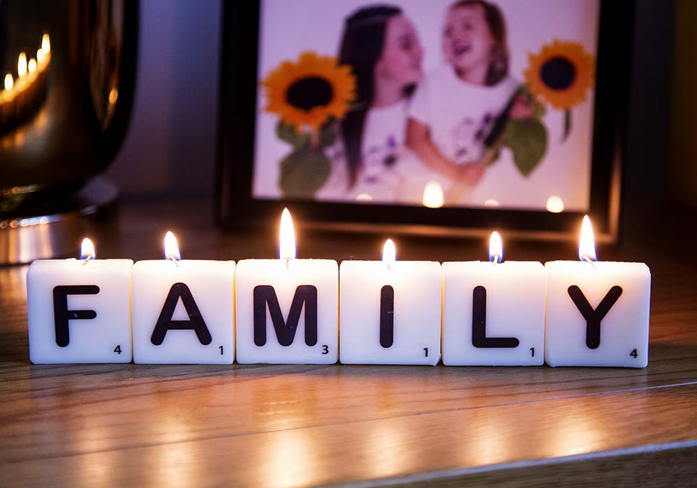 "Party Face" Symbol Candle