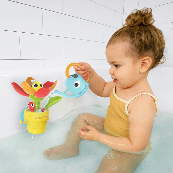 BTL Peek-a-Bee Tub Flower Bath Toy