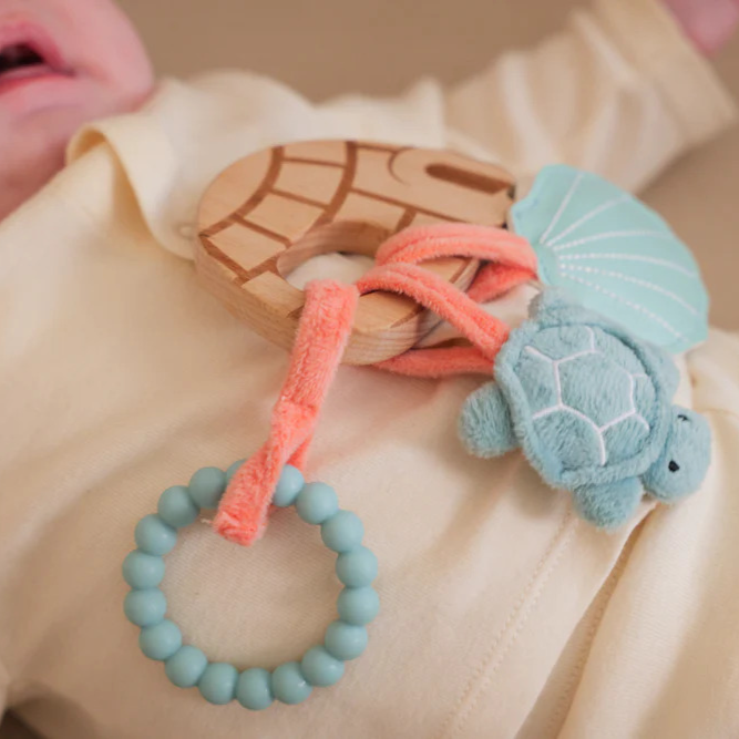 BTL Speedy Monkey Little Big Friends Wooden Ocean Rattle