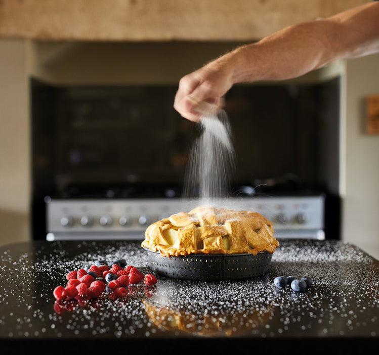 MasterClass Crusty Bake Non-Stick Deep Pie Pan / Tart Tin, 23cm