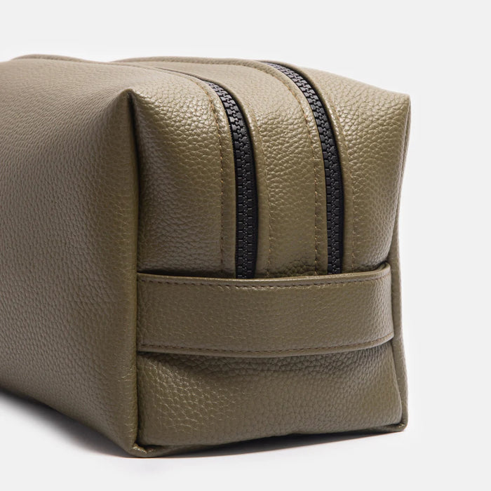 Caroline Gardner Green Large Travel Wash Bag