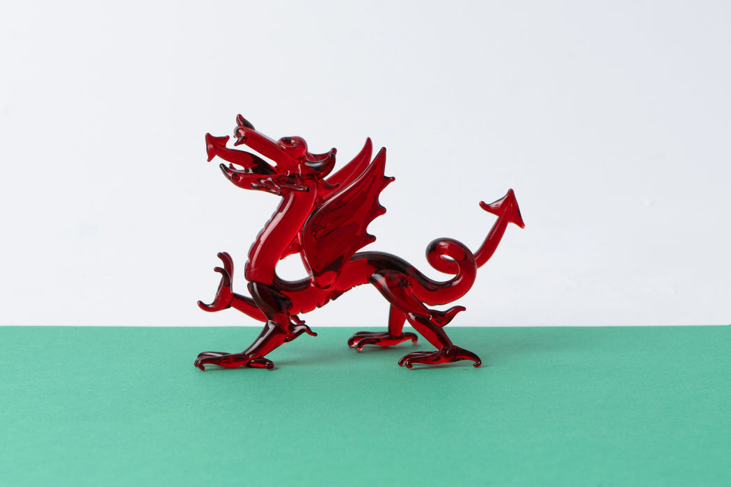 CGB Giftware Artisan Glass Welsh Dragon