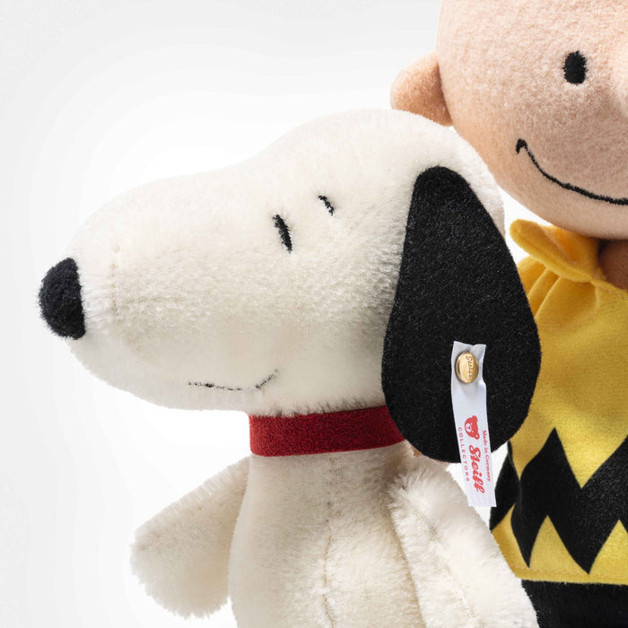 Steiff Hello I am Charlie Brown With Snoopy 75th Anniversary 21cm