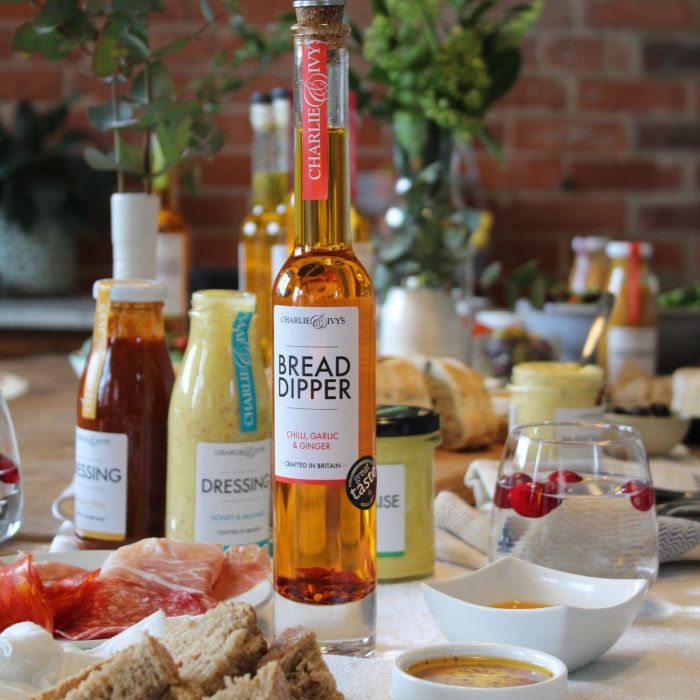 Charlie & Ivy's Garlic Chilli, Garlic & Ginger Bread Dipper