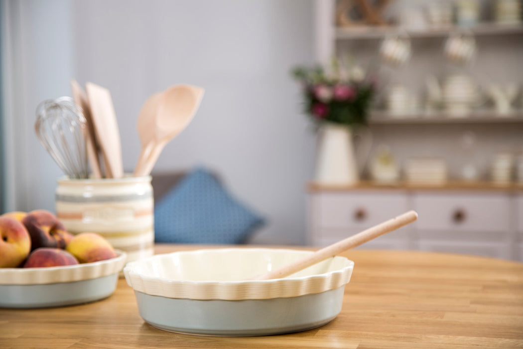 Classic Collection Large Round Fluted Pie Dish 20cm