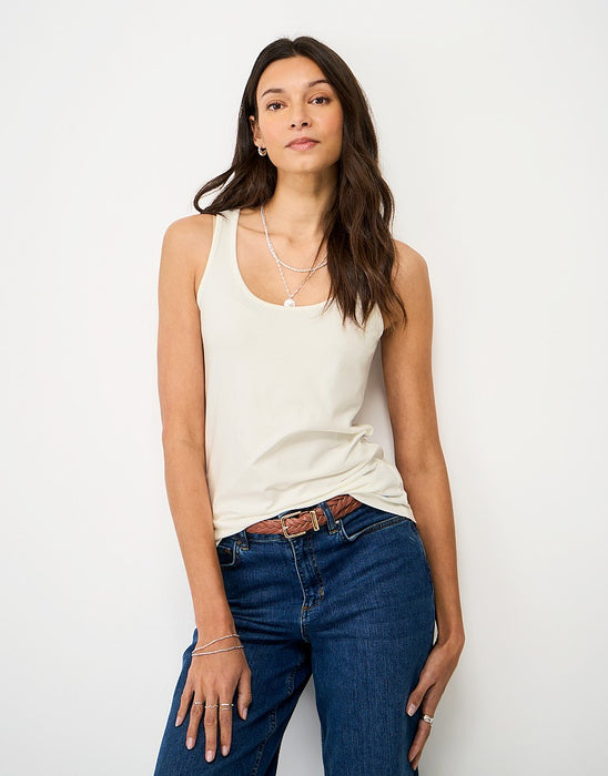 Crew Clothing Women's Classic Vest In White Linen