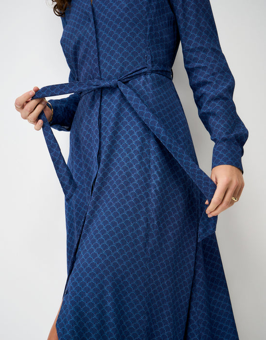 Crew Clothing Women's Sadie Long Sleeve Shirt Dress In Shell Navy