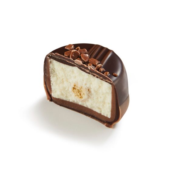 Crispy Biscuit Pieces With Macaron Crème