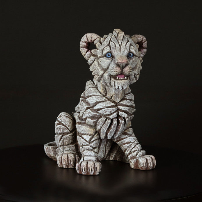 Edge Sculpture White Lion Cub
