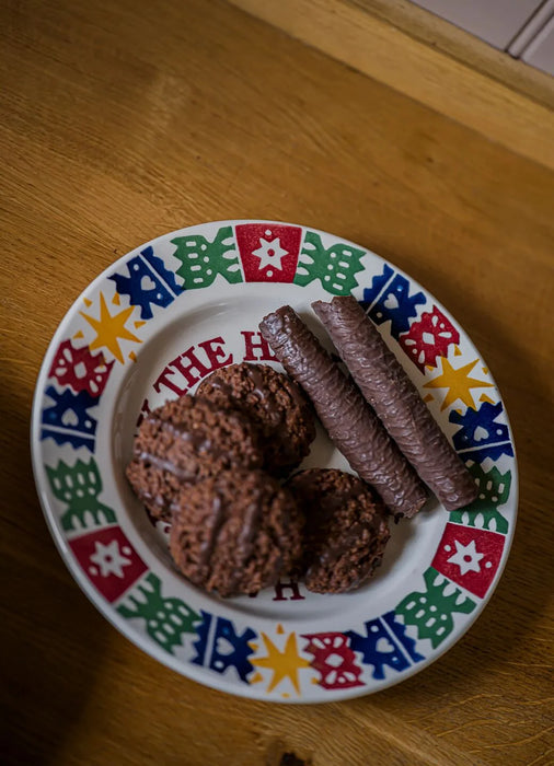Emma Bridgewater Christmas Crackers Medium Dinner Plate, 8.5 Inch