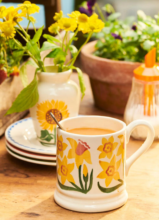 Emma Bridgewater Daffodil 1/2 Pint Mug