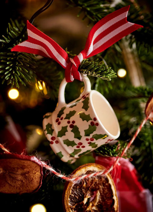 Emma Bridgewater Tiny Scattered Holly Tiny Mug Boxed