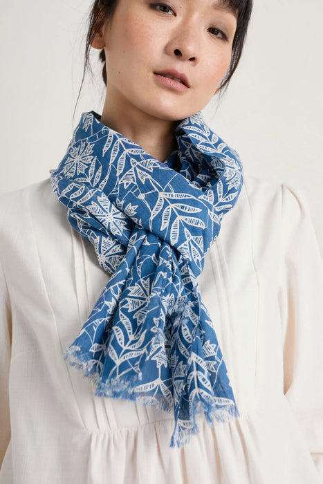 Seasalt Women's Everyday Scarf Lace Stems Mid Whirl