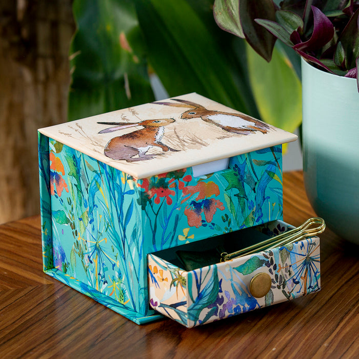 The Gifted Stationery Company Memo Cube - Kissing Hares